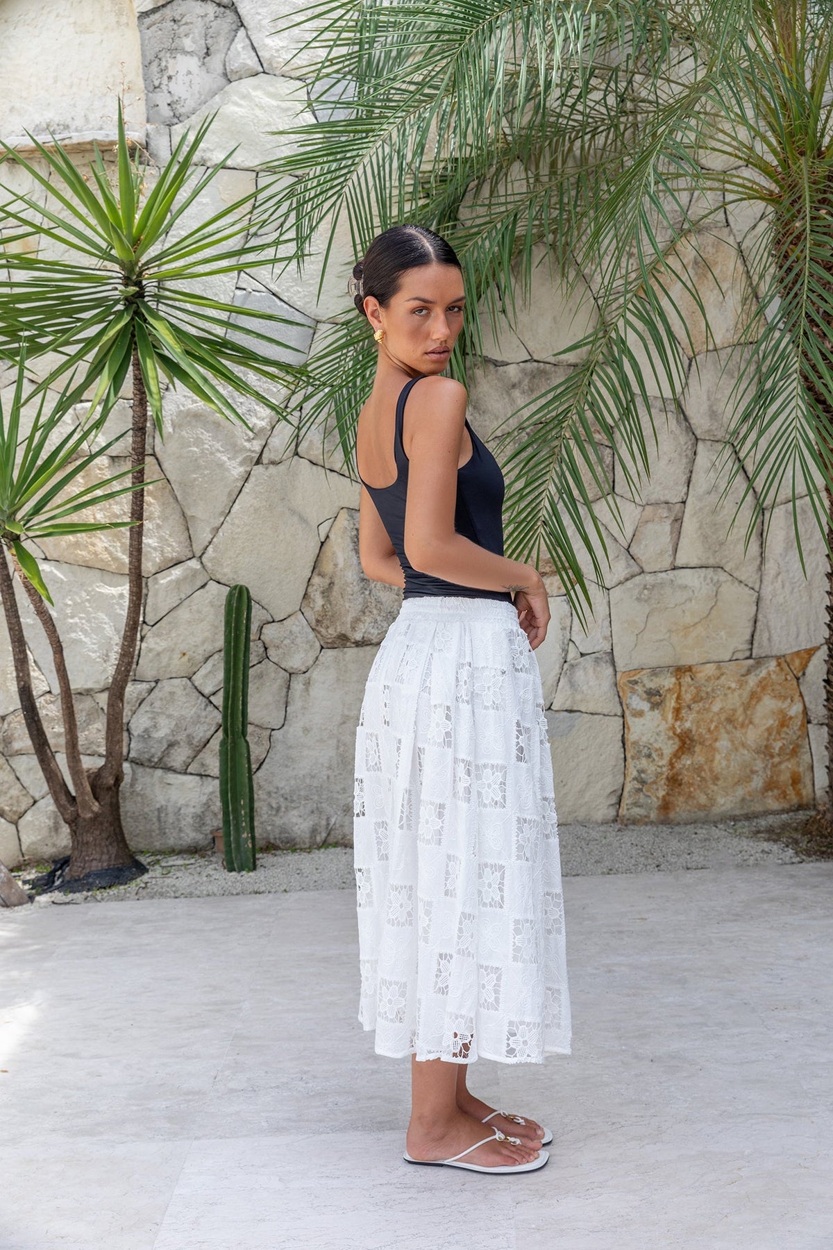 BASE Everyday Staple Singlet Top Black