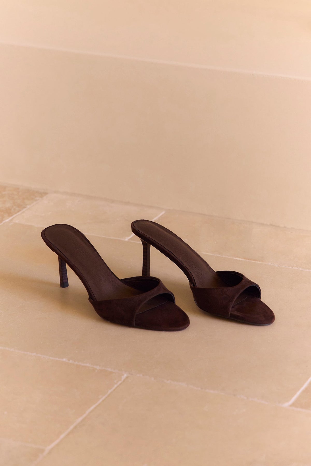 Avani Heel Dark Cacao Suede